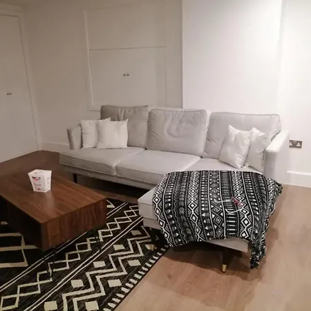 Batterseaflat Sleeps6 Refurbished Tv Apartment London Exterior photo