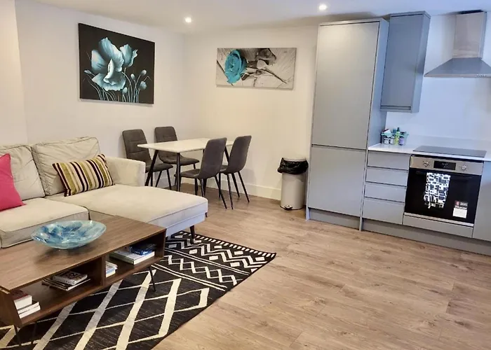 Batterseaflat Sleeps6 Refurbished Tv