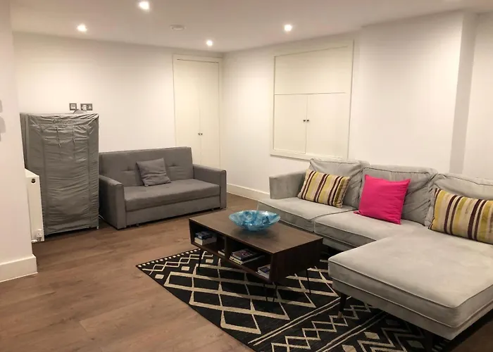 Batterseaflat Sleeps6 Refurbished Tv